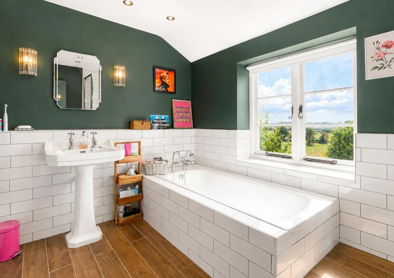 Lower Street Buckland Dinham, Frome BA11 2QN, photo 17