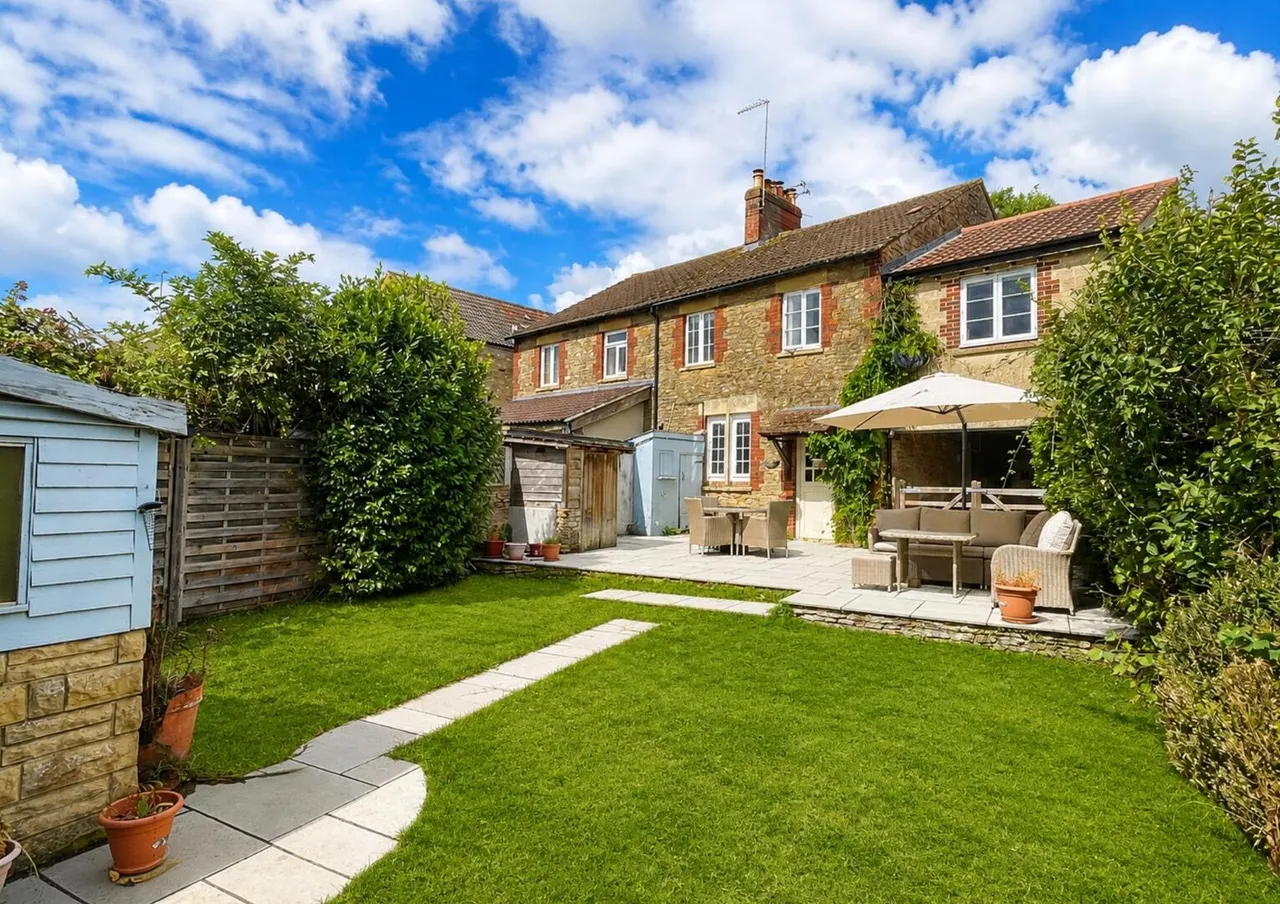 Lower Street Buckland Dinham, Frome BA11 2QN, photo 2