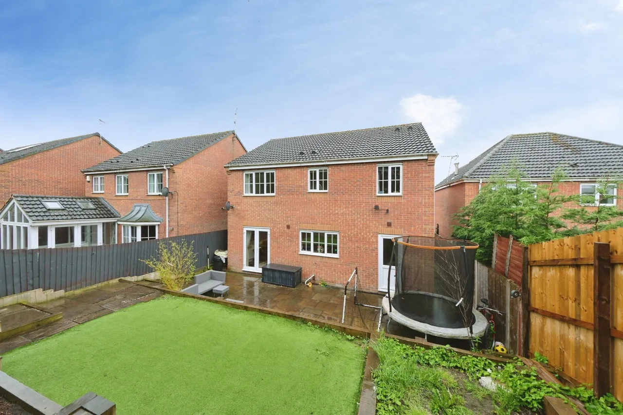 Sterling Close, Denby, DE5, photo 4
