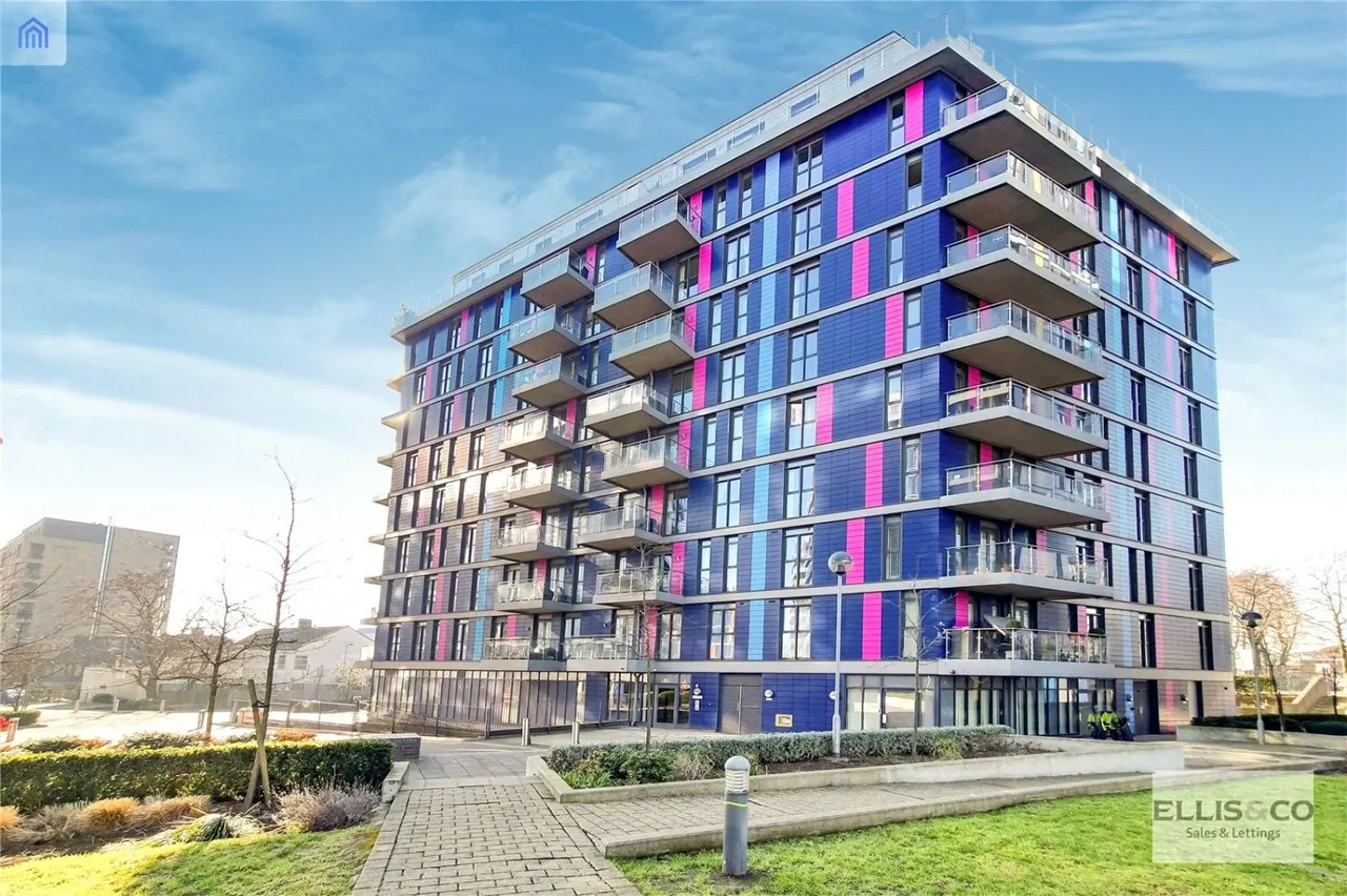 Hatton Road, Wembley, HA0, photo 4