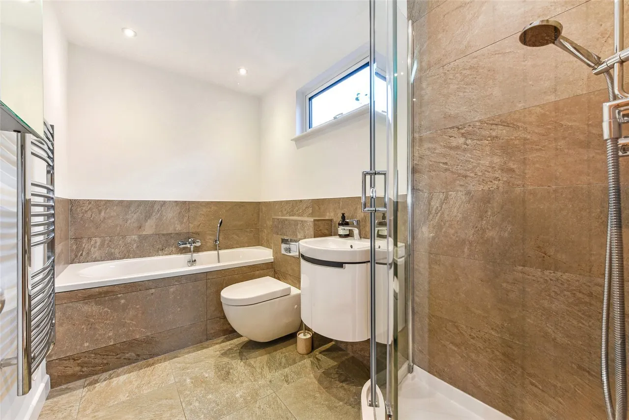 Chestnut Avenue, Chichester, PO19, photo 6