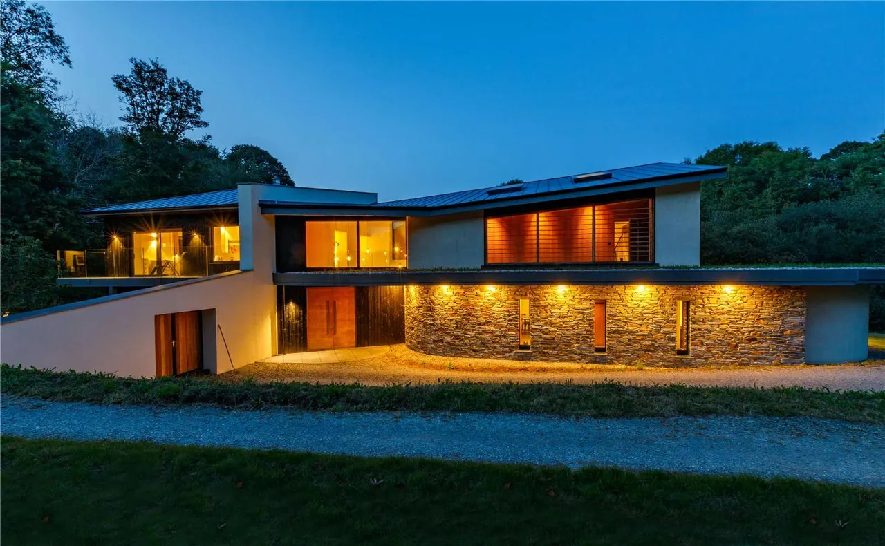 Come-To-Good, Feock, TR3, photo 19