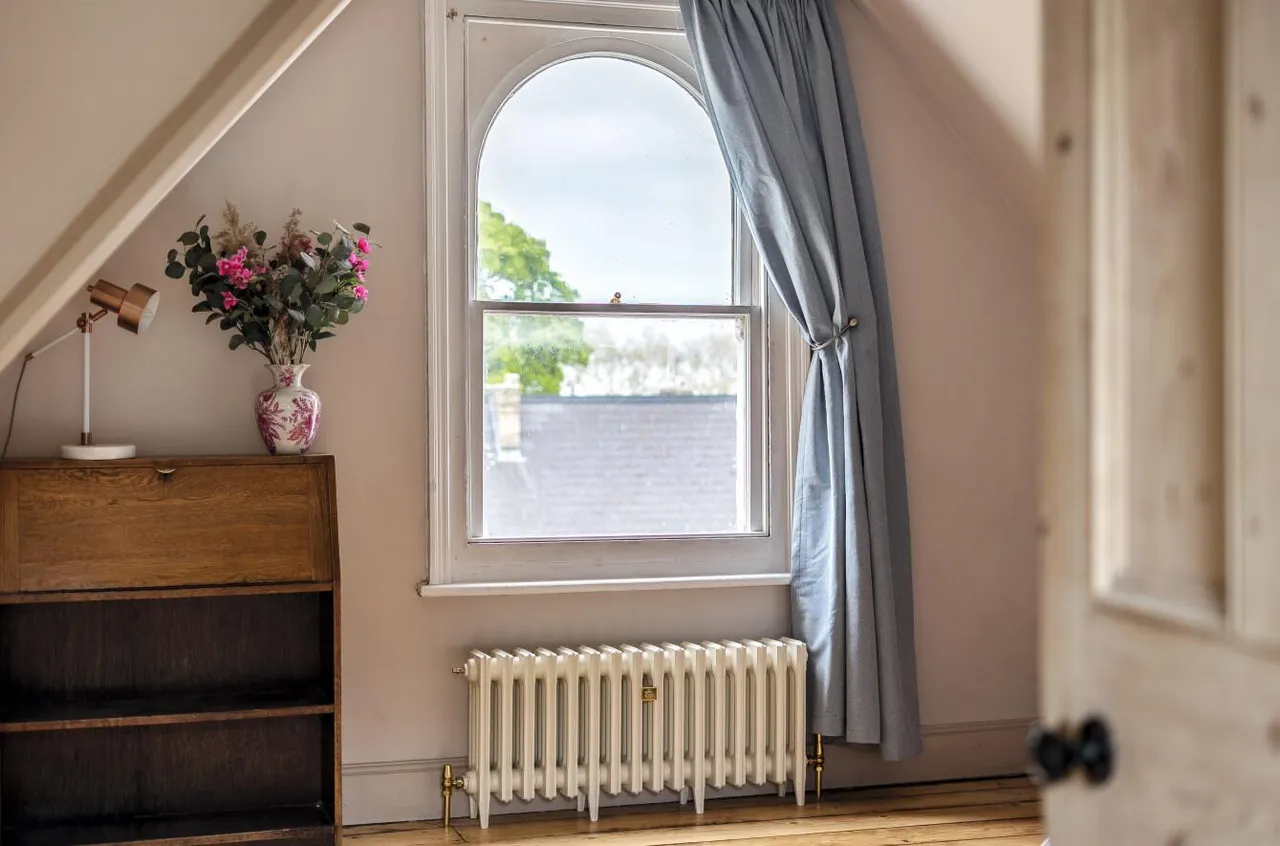 Refined Victorian Residence, Central Rochester, photo 40