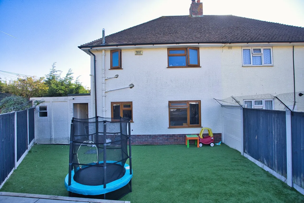 Samian Crescent, Folkestone, CT19, photo 10