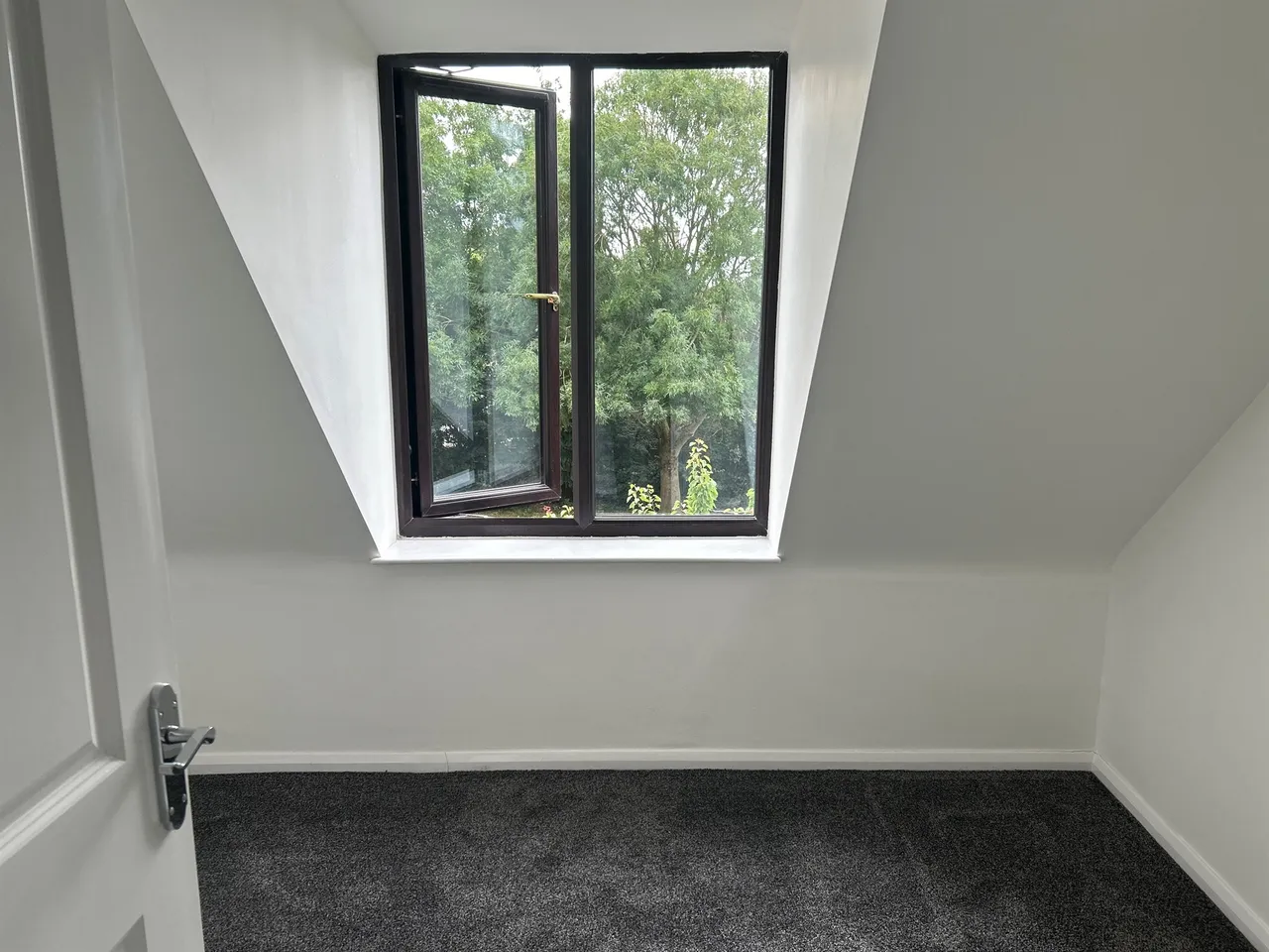 Ashley Court, Hatfield, photo 10