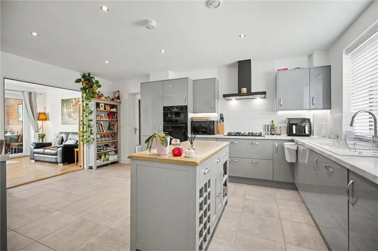 Picton Close, Poringland, Norwich, Norfolk, NR14, photo 10