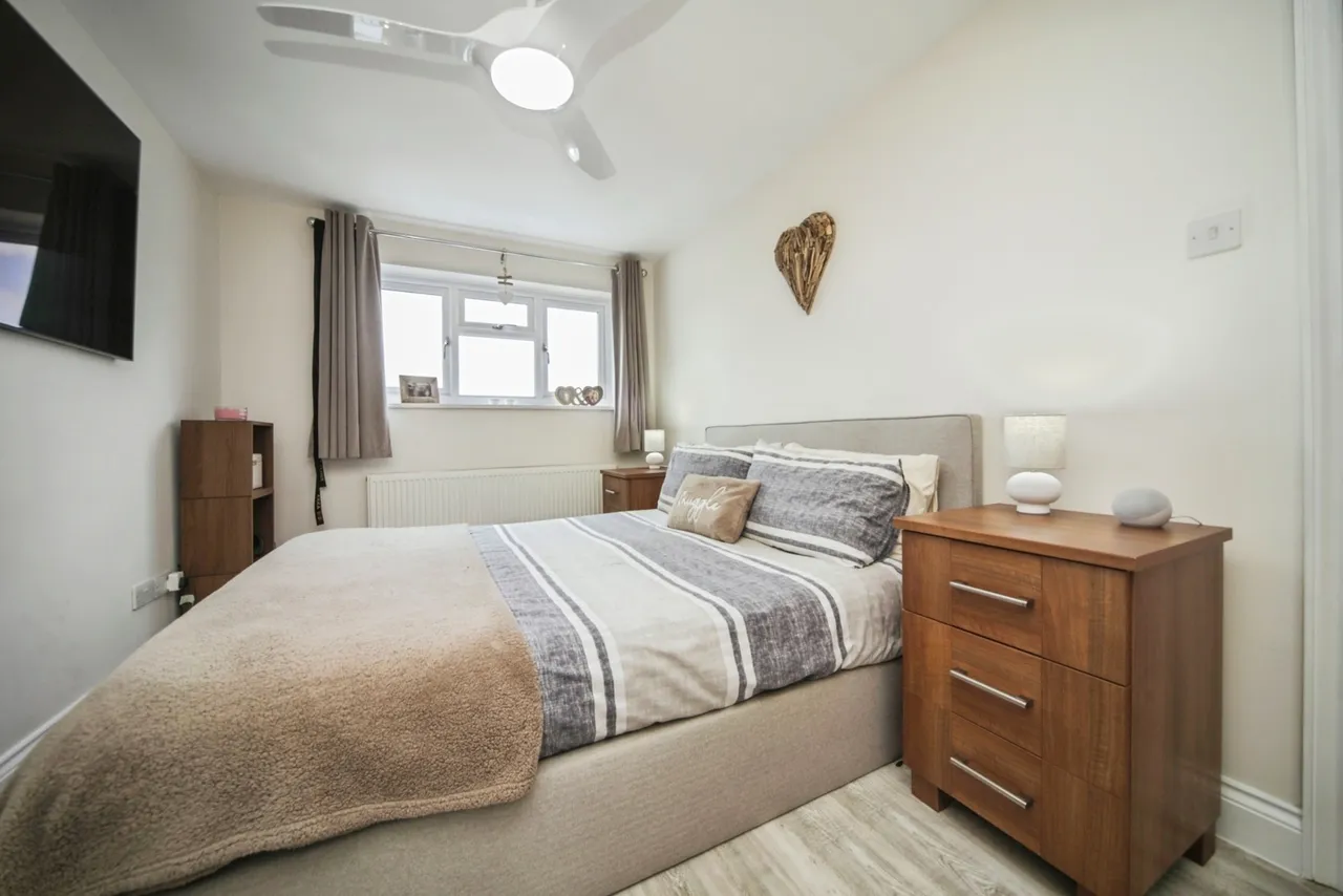 Melford Road, STOWMARKET, Suffolk, IP14, photo 17