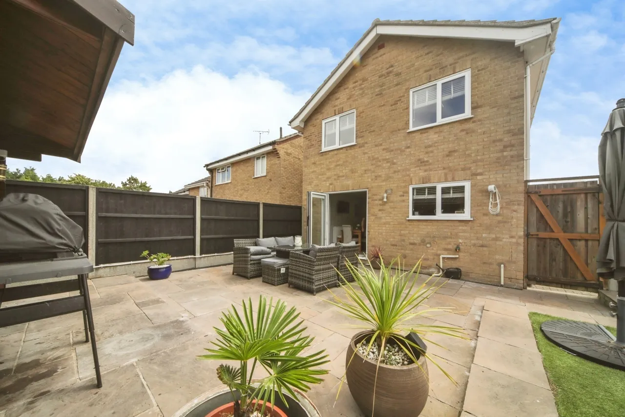 Melford Road, STOWMARKET, Suffolk, IP14, photo 11