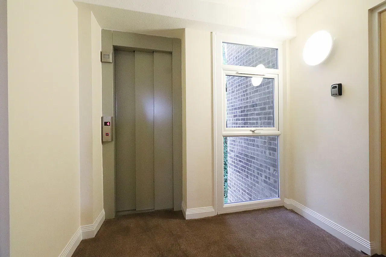 Warwick Court, 47 Park Hill Road, BR2, photo 7