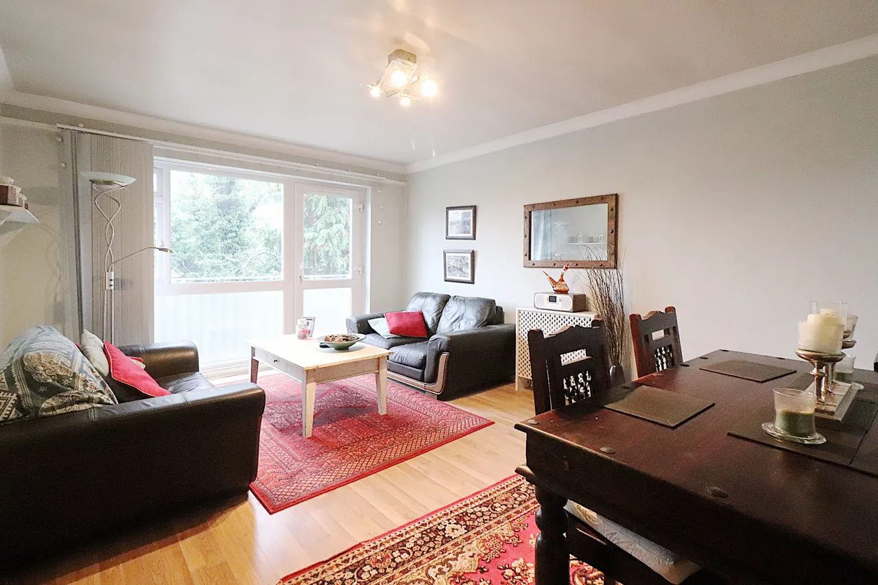 Warwick Court, 47 Park Hill Road, BR2, photo 2