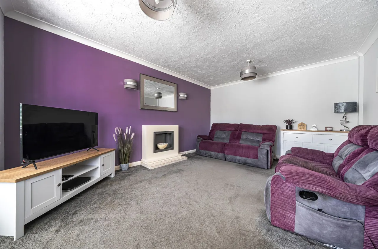 Silver Birch Drive, Middleton-On-Sea, PO22, photo 9