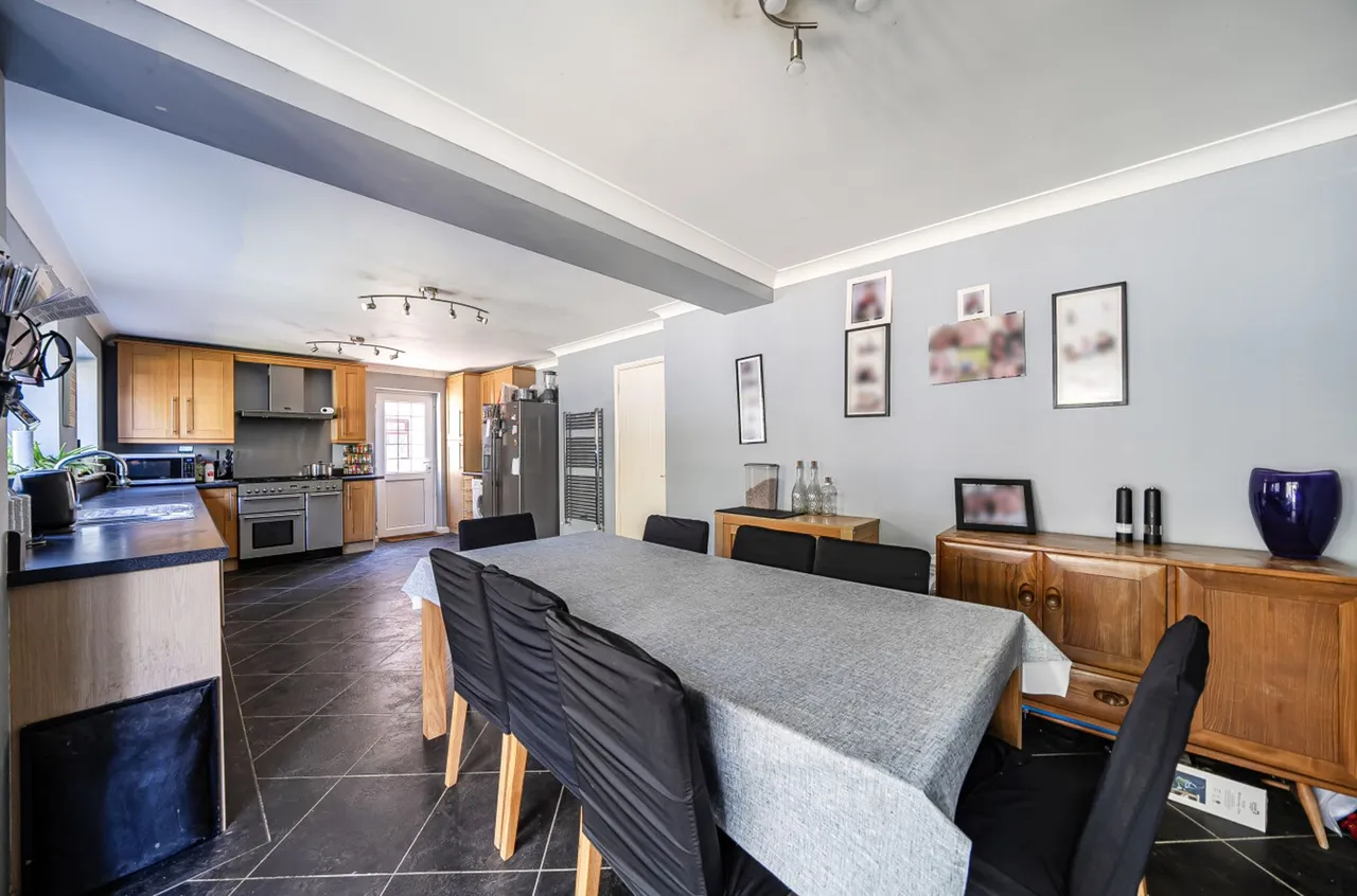Silver Birch Drive, Middleton-On-Sea, PO22, photo 4