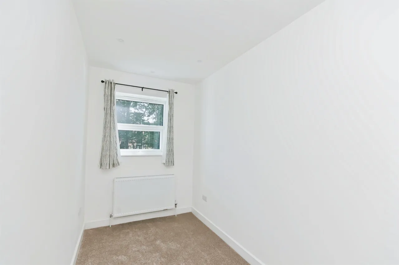 High Street, Westham, BN24, photo 5