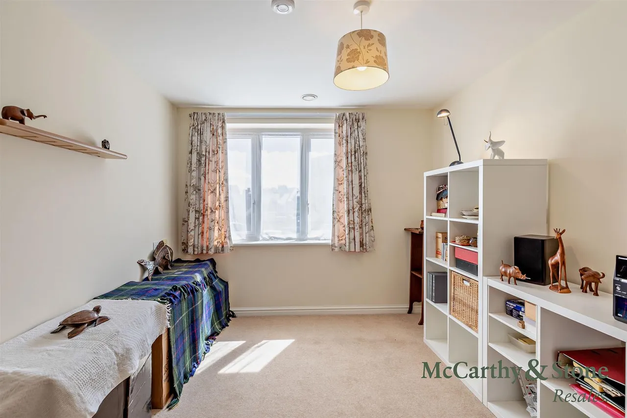Picton Avenue, Porthcawl, CF36, photo 14