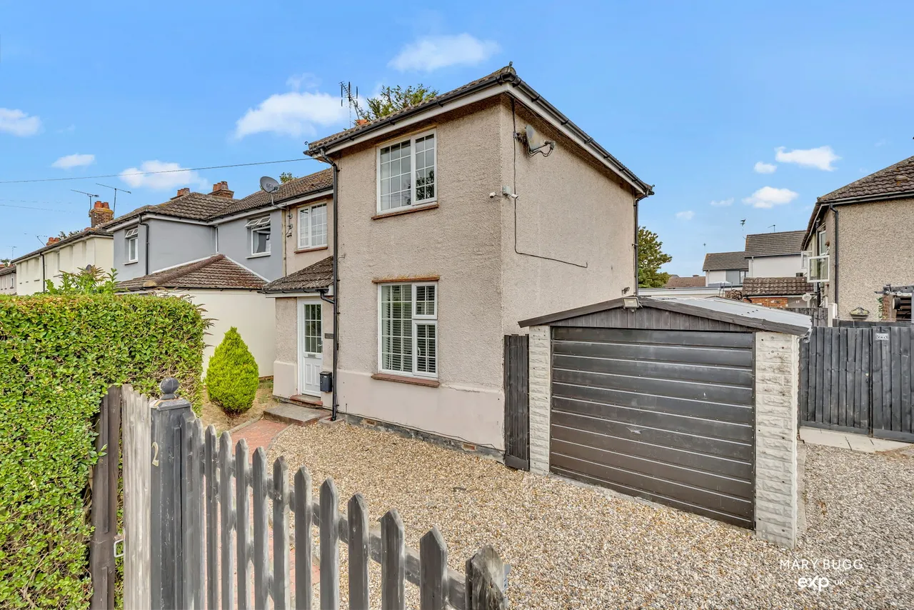 3 bed house for sale — West Avenue, Chelmsford, CM1 2DE