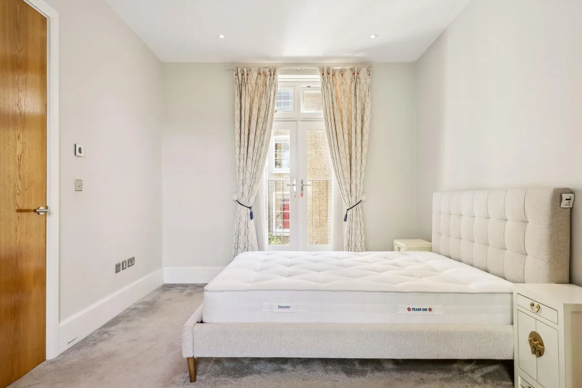 Pembridge Road, London, W11, photo 10