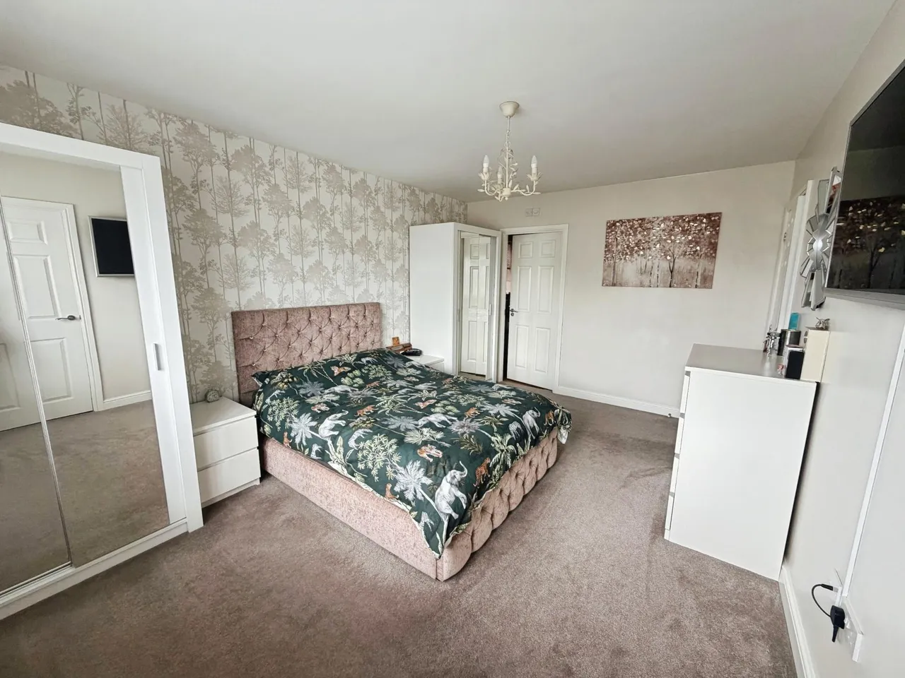 Lowgates, Staveley, S43, photo 8