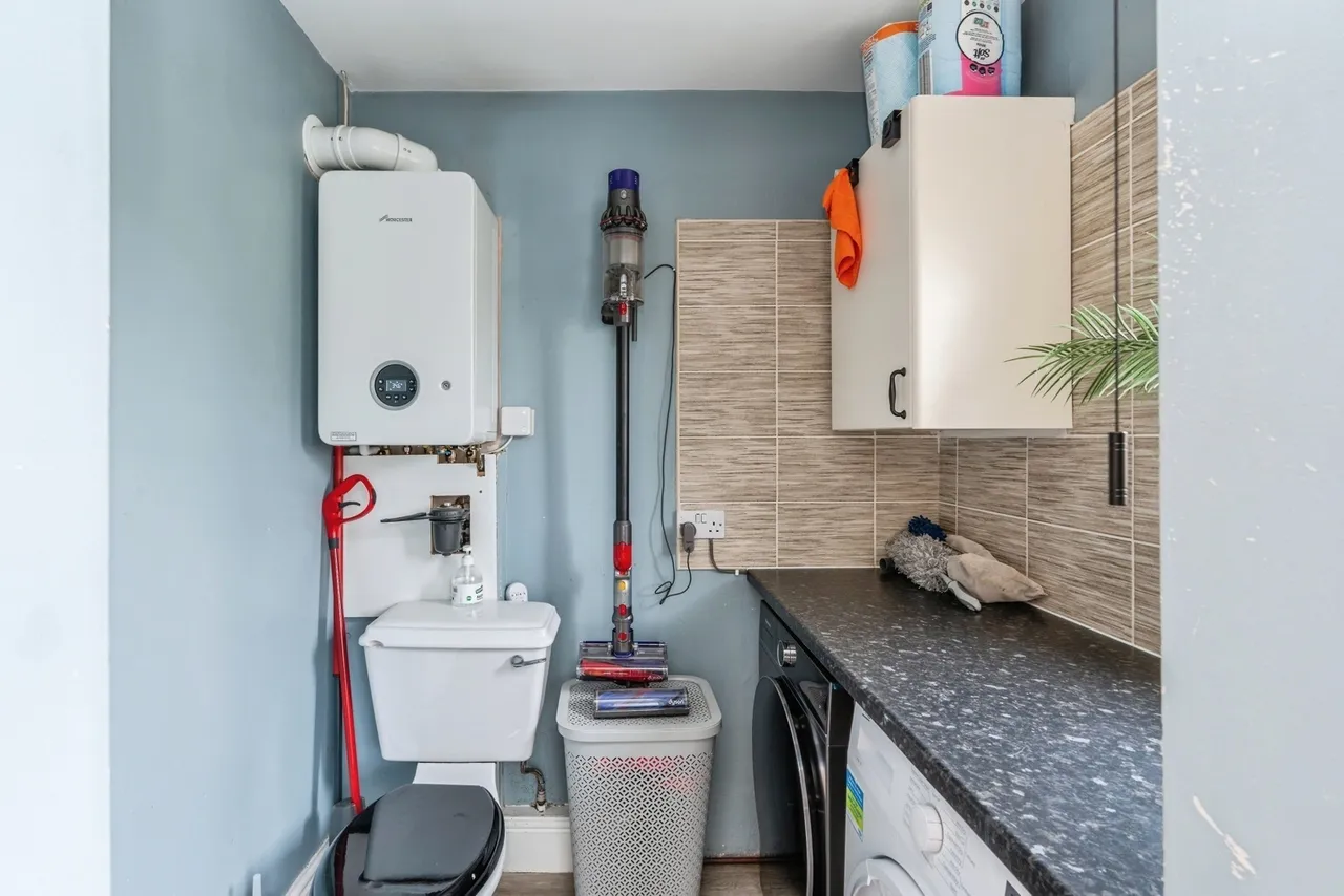Newtown Road, Southampton, SO19, photo 21