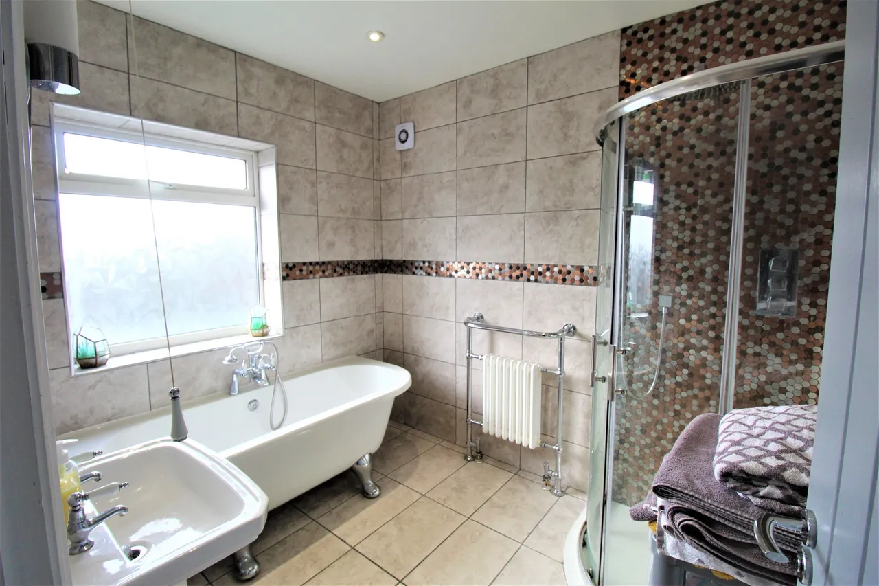 Wood View, Grays, Essex, RM17 5TF, photo 15