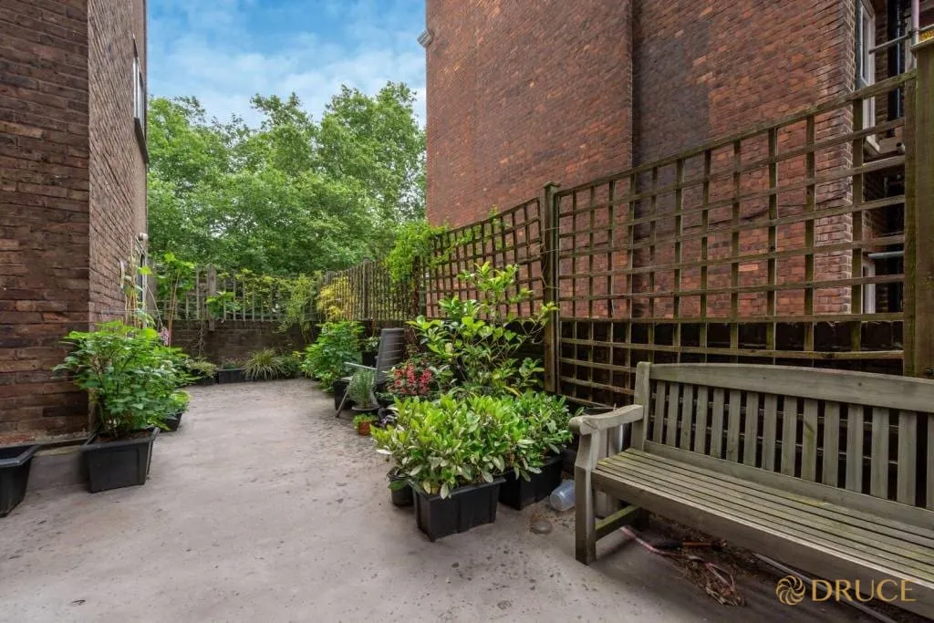 Parkgate Road, Battersea Park, SW11, photo 2