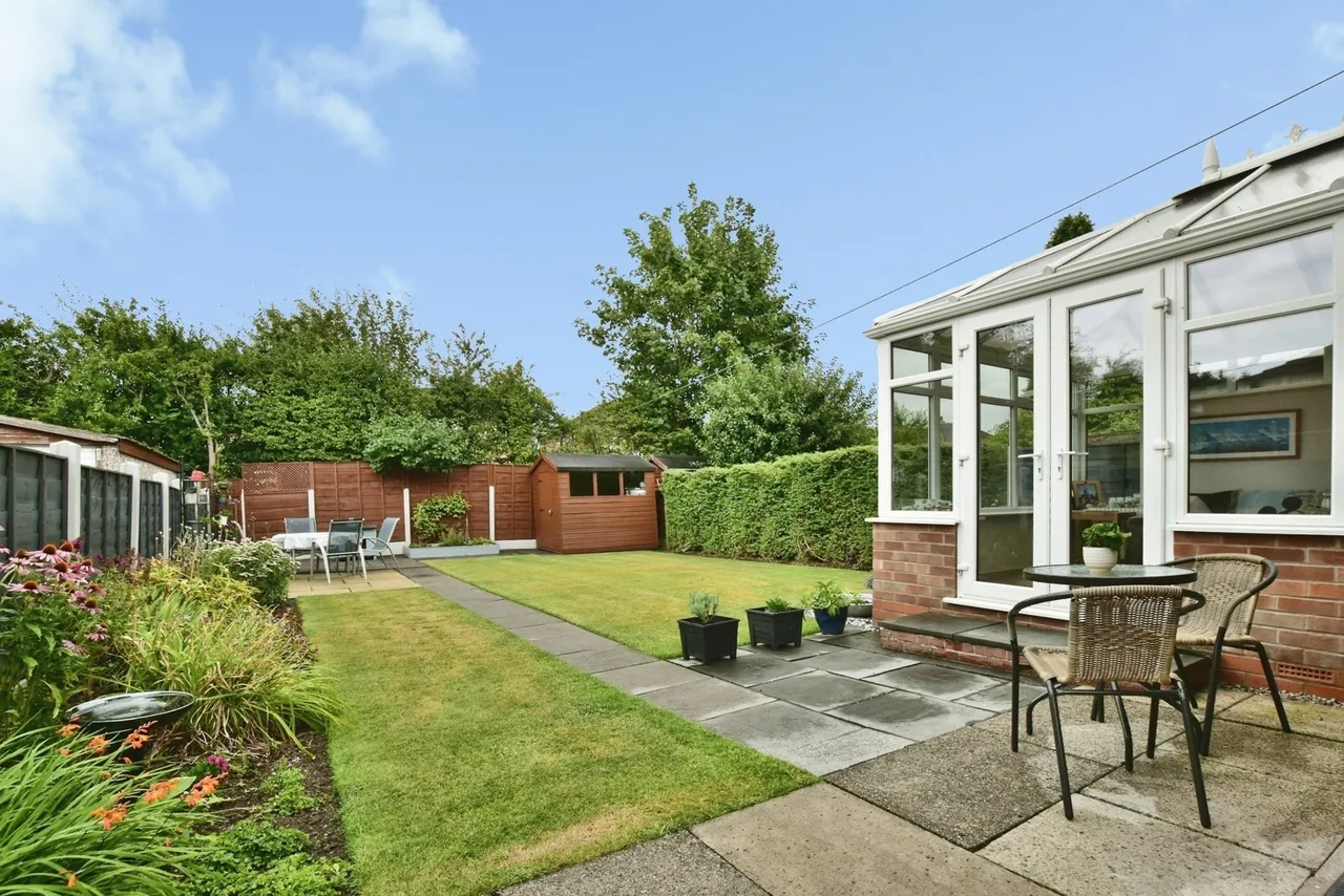Bowerfield Crescent, Hazel Grove, Stockport, Greater Manchester, SK7, photo 6