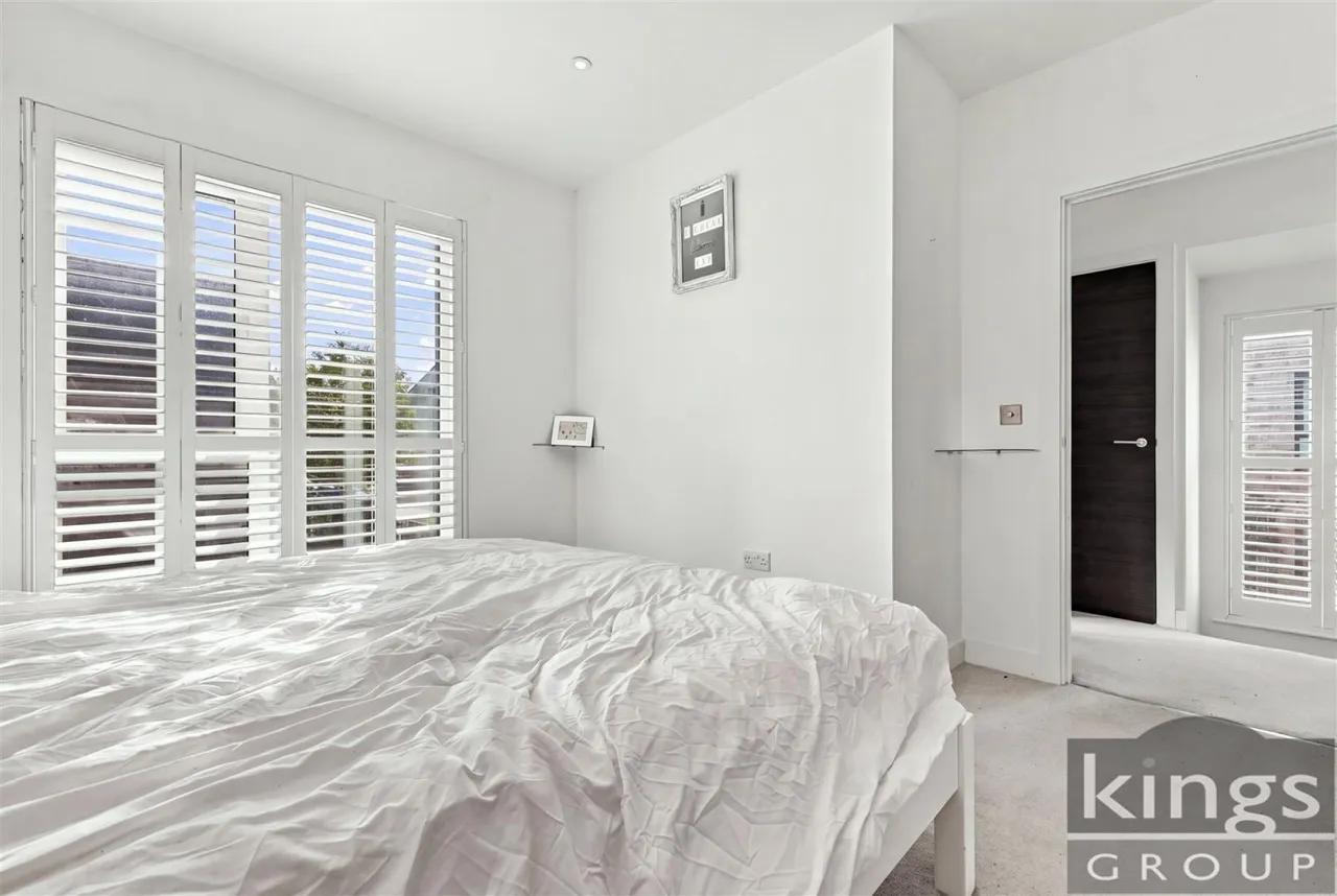 Markwick Avenue, Cheshunt, photo 11