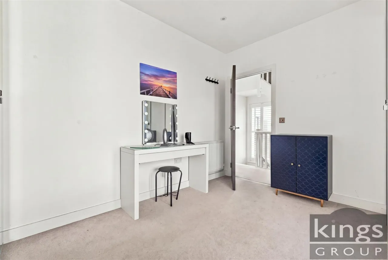 Markwick Avenue, Cheshunt, photo 12