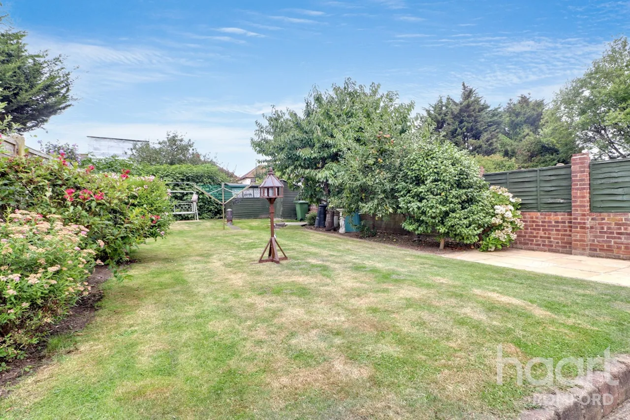 Rush Green Road, Romford, RM7, photo 21