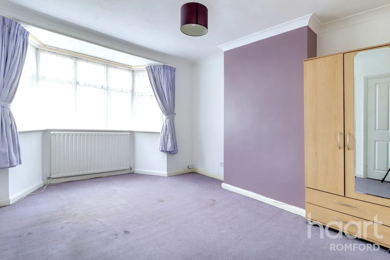 Rush Green Road, Romford, RM7, photo 16