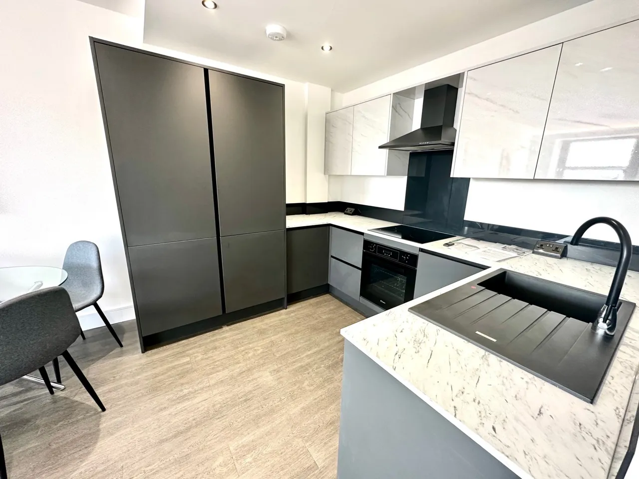 Buckingham House, 4 Glovers Court, Preston, Lancashire, PR1 3AT, photo 5