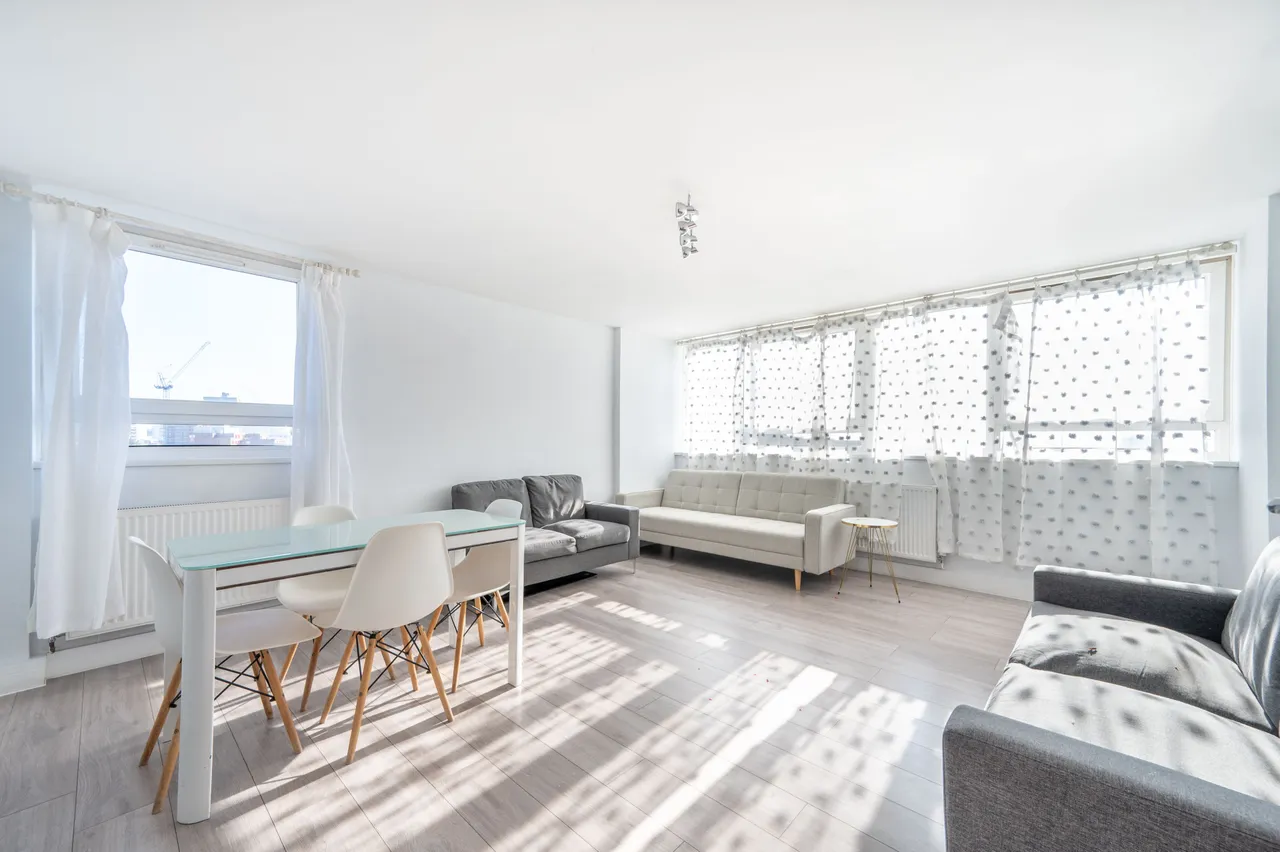 2 bed flat for sale, Wembley, HA9