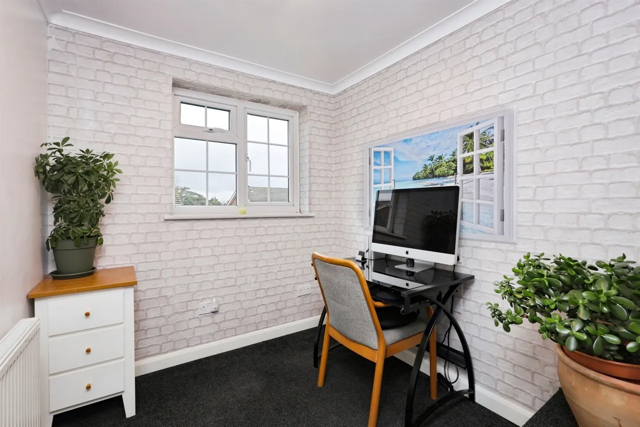Howlett Drive, Hailsham, BN27, photo 15