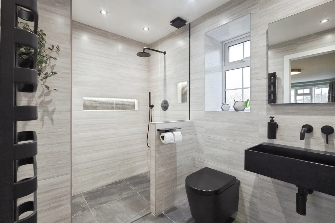 Howlett Drive, Hailsham, BN27, photo 9