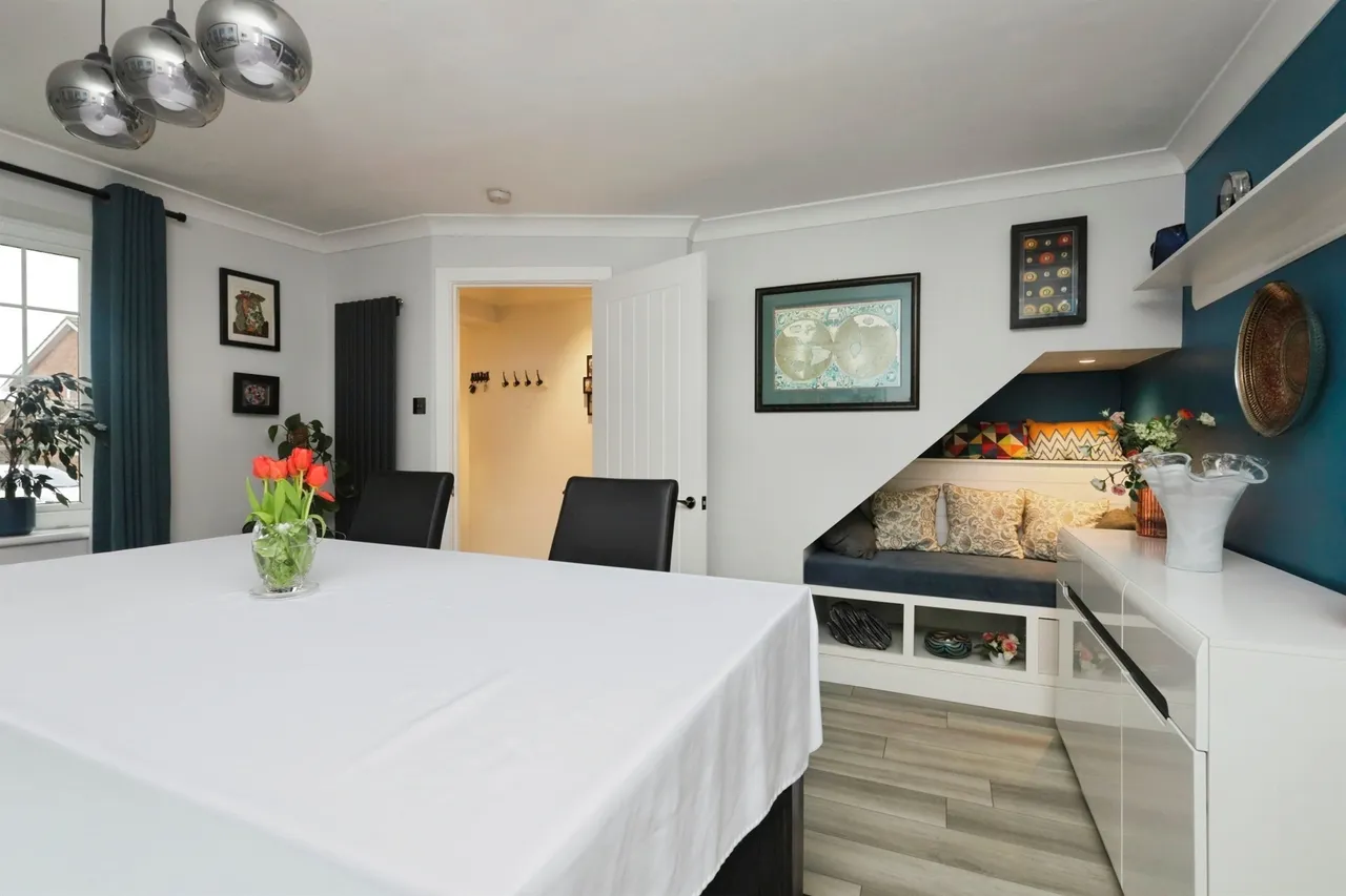 Howlett Drive, Hailsham, BN27, photo 13