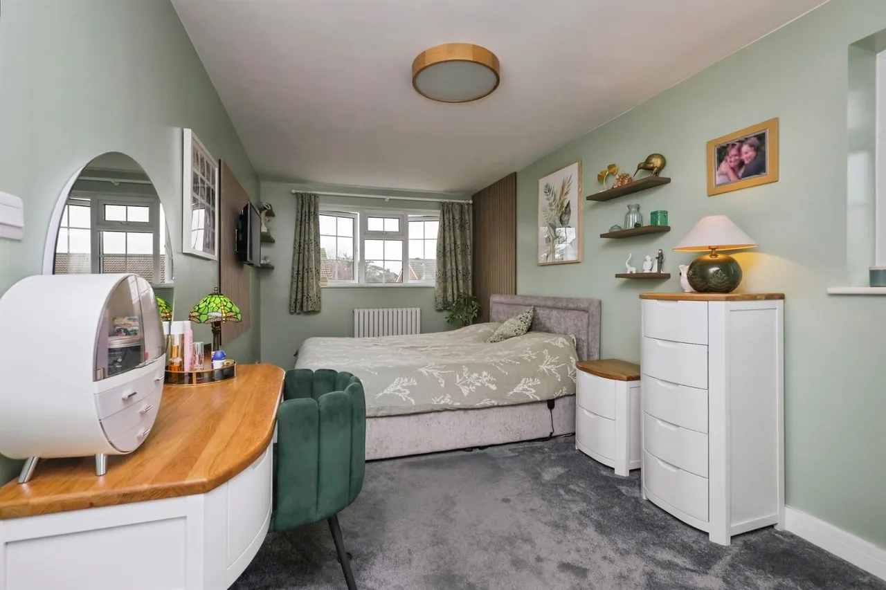 Howlett Drive, Hailsham, BN27, photo 8