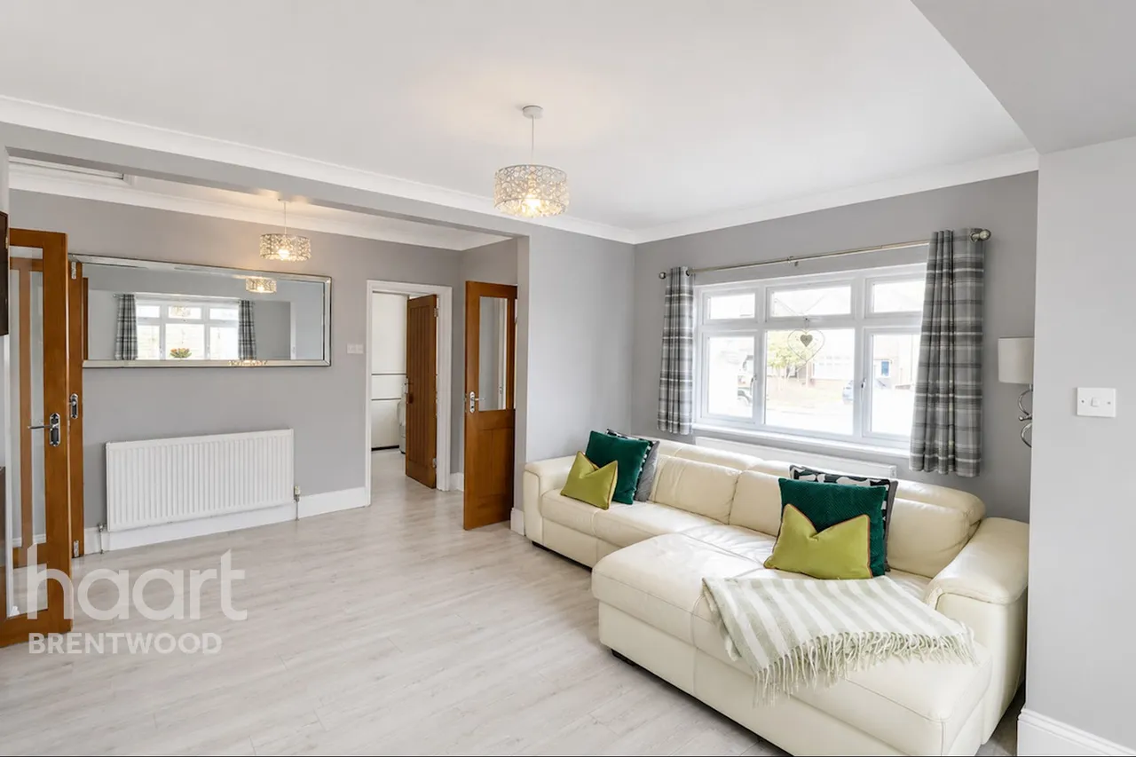 Mascalls Lane, Brentwood, CM14, photo 3