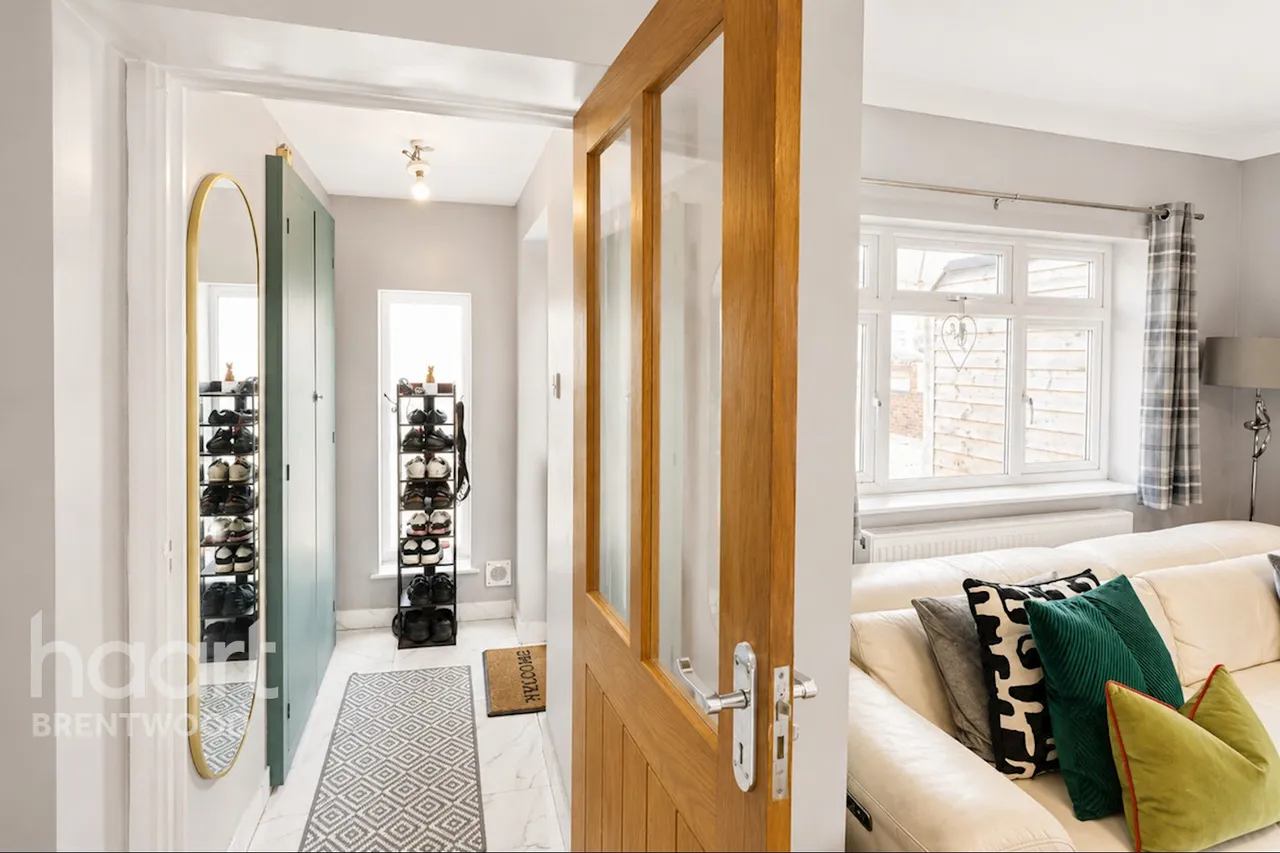 Mascalls Lane, Brentwood, CM14, photo 8