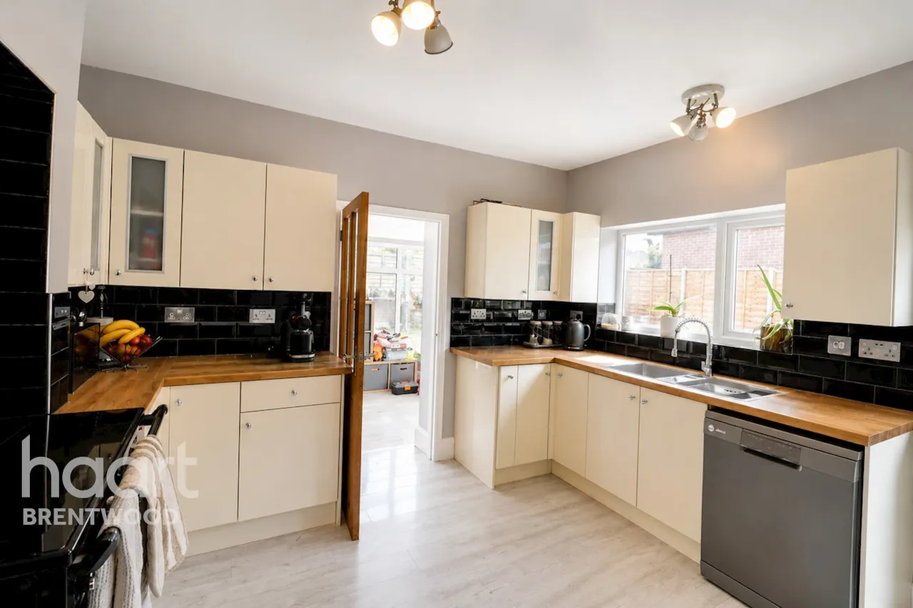 Mascalls Lane, Brentwood, CM14, photo 16