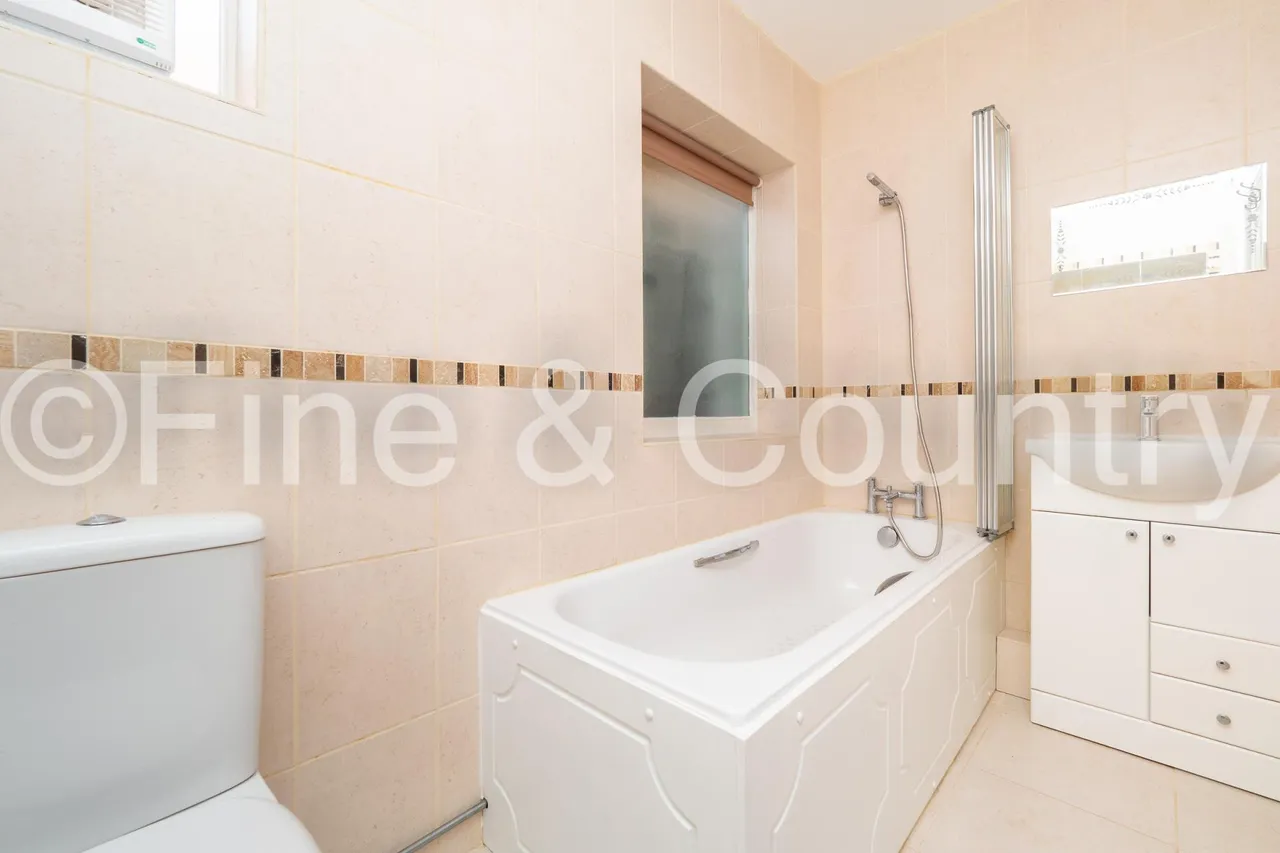 The Drive, Epsom, KT19, photo 6