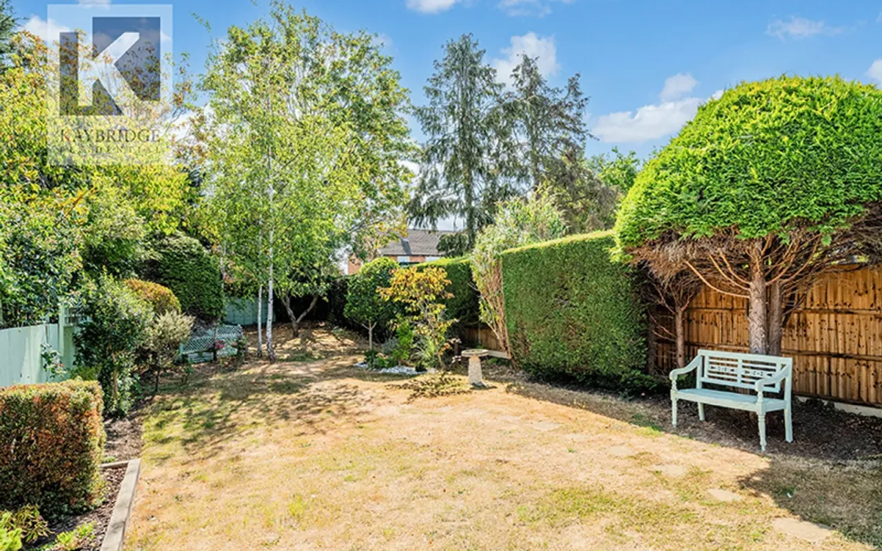 Amis Avenue, Epsom, KT19, photo 9