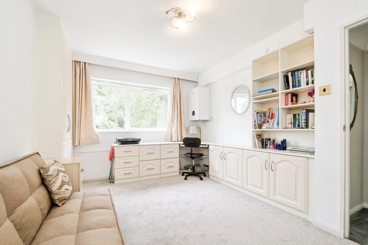 The Bowls, Chigwell, Essex, IG7, photo 17