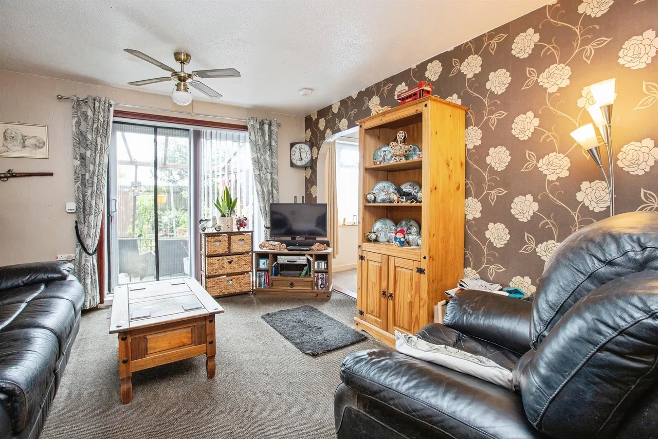 Ryefield Avenue, Ilkeston, DE7, photo 6