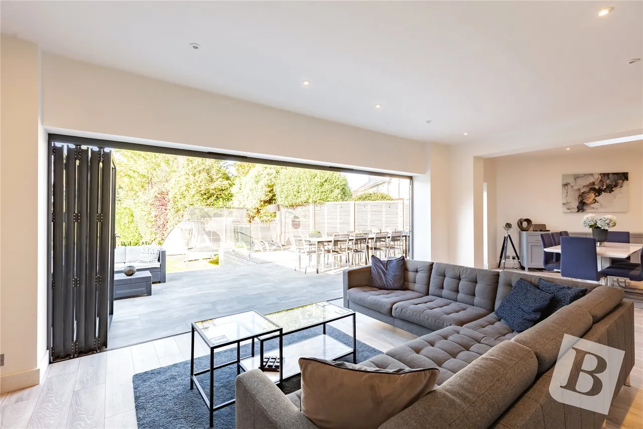 Hillside Walk, Brentwood, CM14, photo 11