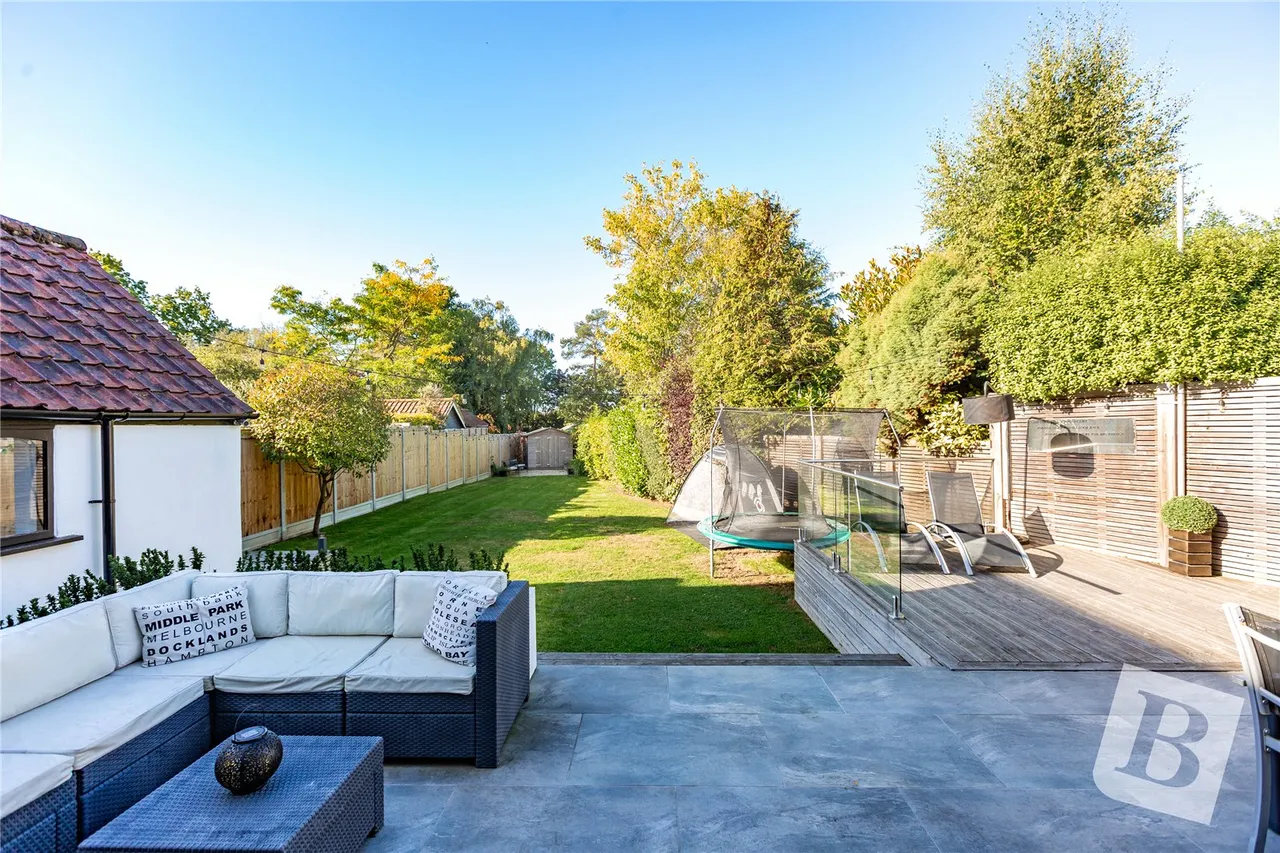 Hillside Walk, Brentwood, CM14, photo 2