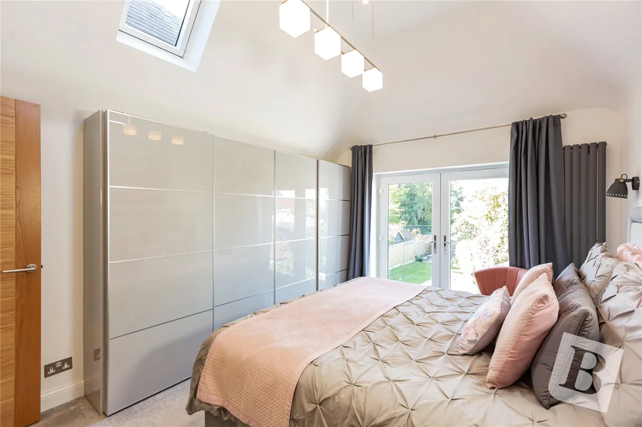 Hillside Walk, Brentwood, CM14, photo 22