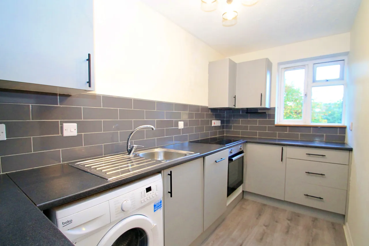 Pyegrove Chase, Bracknell, RG12, photo 2