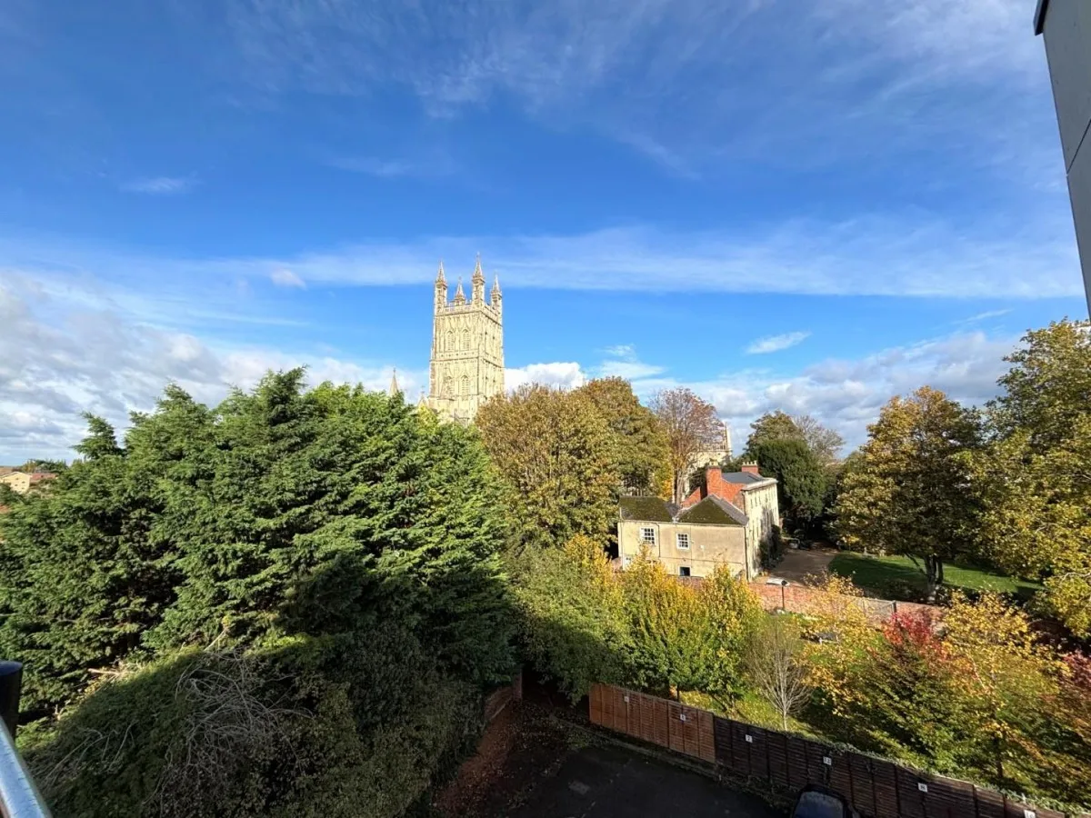 St. Johns Lane, Gloucester, GL1, photo 9