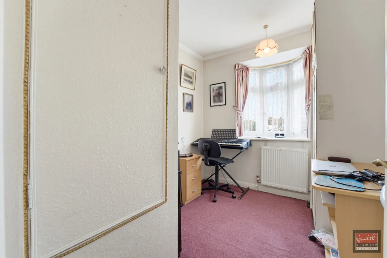 Stanwell Road, Ashford, photo 18