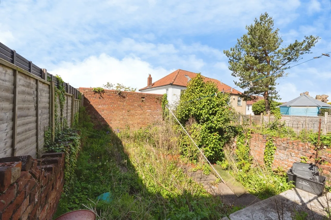 Winchester Road, Bristol, Somerset, BS4, photo 10