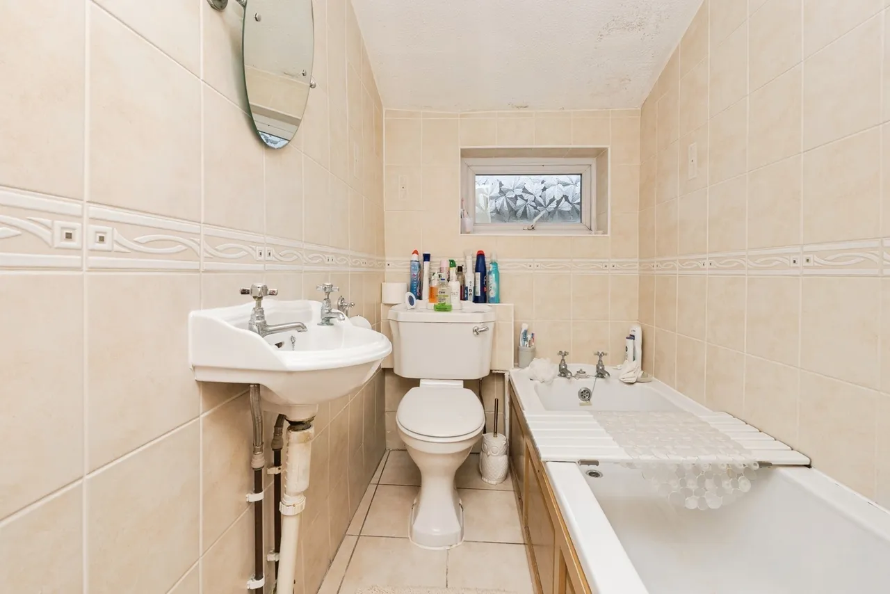 Winchester Road, Bristol, Somerset, BS4, photo 17